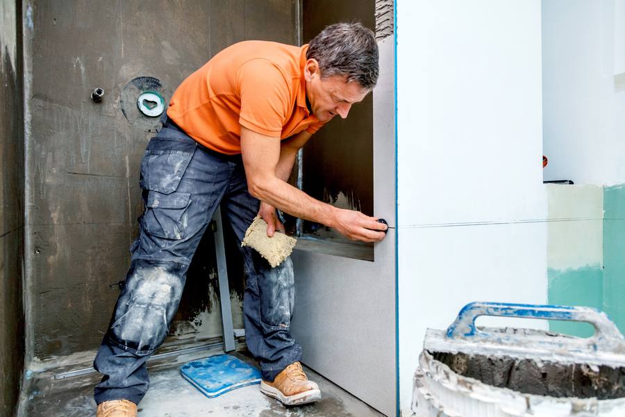 Local tradie tiler at work